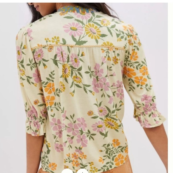 Bl-nk Stephanie Top Sold at Anthropologie Size L Blue Motif - Picture 3 of 12